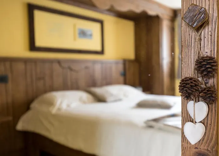 Relais Du Paradis D'hotes ゲストハウス 3*